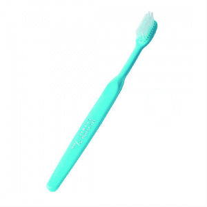 Купить: Эльгидиум Clinic 1 шт щетка зубная средней жесткости 25/100